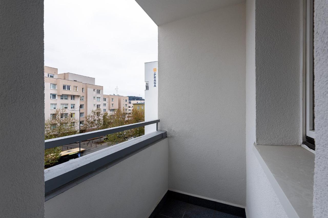 Apartament Jagiellonska 4 Prywatne Mieszkanie Z Balkonem I Bezplatnym Parkingiem 300m Od Stadionu Narodowego Samodzielne Zameldowanie! Self Check-in System! Warszawa